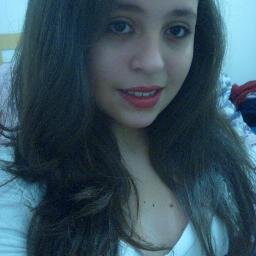 Gosto de ouvi musica pop Pois amo Justin Bieber e Austin Mahone  e do RBD