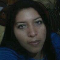 Médico, trabajadora, me gustan los retos y ayudar al que lo necesite.