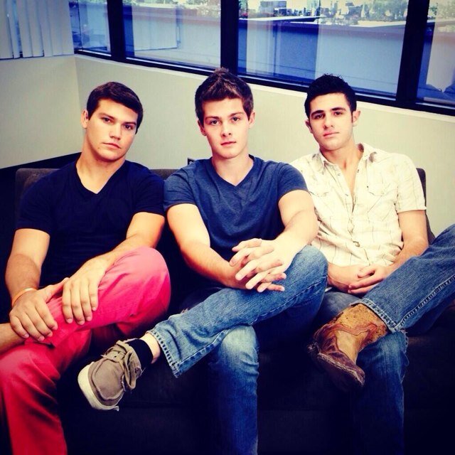 Um yeah i like a country man band called Restless Road...... Thats about it