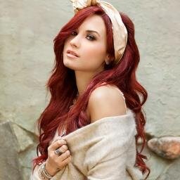 I'm French #Lovatics, #Beliebers, #JonasFans & More. I love you ❤ Je suis la Webmiss de @NRJDemiLovato