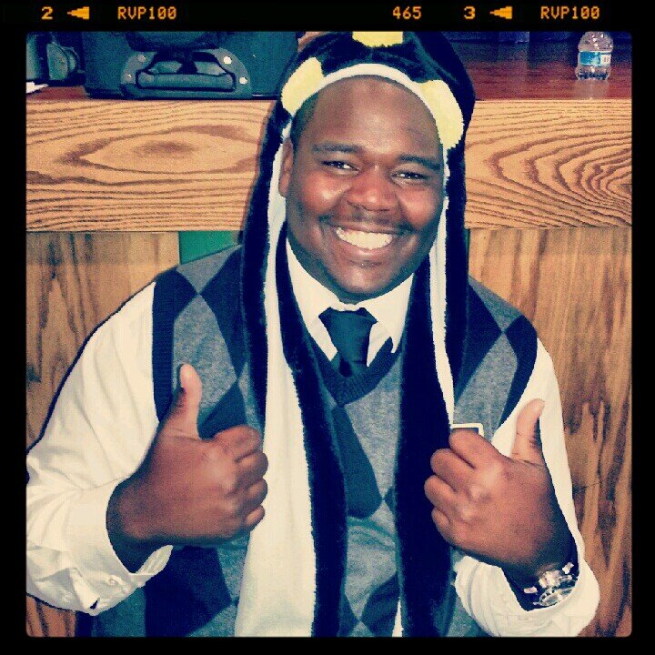 Helping motivate & inspire students to achieve higher education via humor and honesty. #ProfessionallyCool all the time.