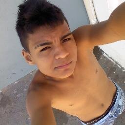 procuro ser feliz e nao perfeito '-' @-@