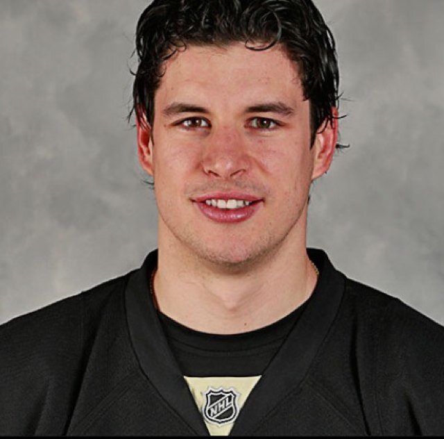 Nhl superstar and playes for the pens...i follow back