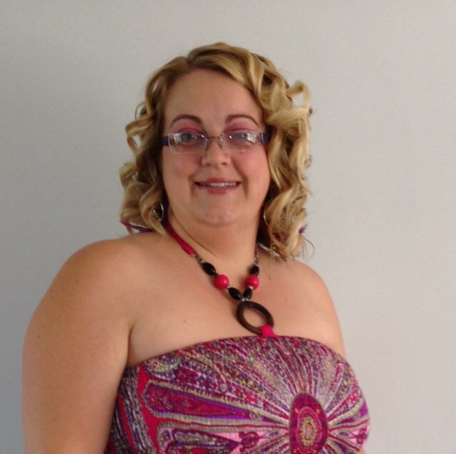 CFHughes4's profile picture. mother of two. works in tesco as a checkout chick