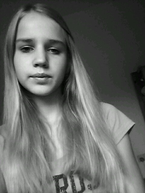 dorrithh ♡ 13 jaar ♡ Ludger College ♡ 2 vwo ♡ handbal ♡ C2 ♡ vrienden en familie boven alles! ♡ love you'xxx ♡ DTC