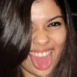 Gosta de mim? awn *-* Não gosta? vai tomar no cú (: