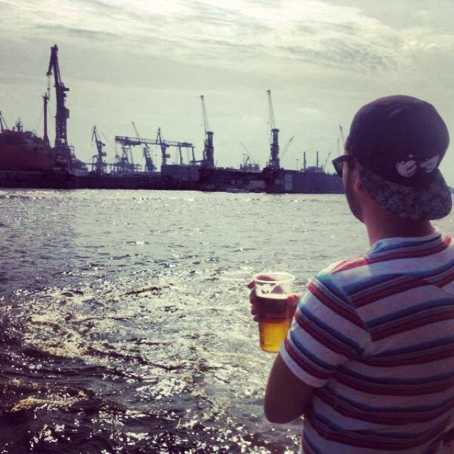 flexteezy's profile picture. 