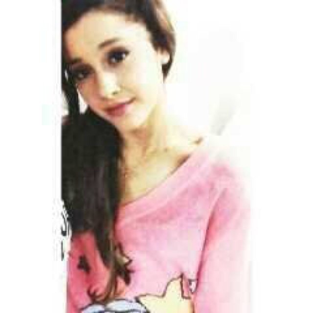 follow @biebssundae