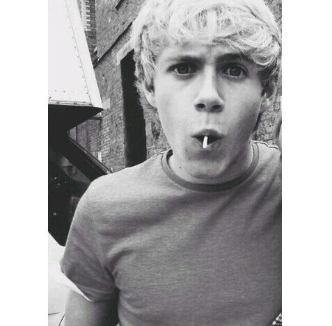 if Niall only knew you he would love you so much :) @summernixll :)