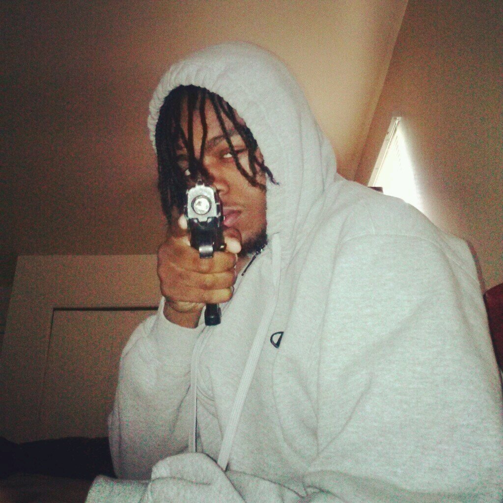 Aint no love Round dis bitch cuz mfs Cold round dis Bitch ❄️