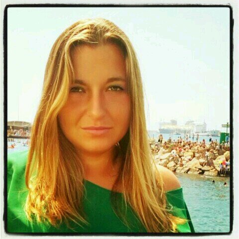 itziarbono's profile picture. 