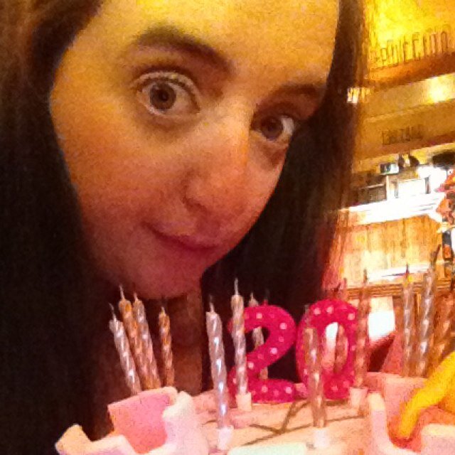 laura_coleman19's profile picture. 