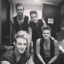 Lawson's first gaggle. RachelWood& TonyBrown follows so why dont you? 2/5✌ Adam's 492nd follow!