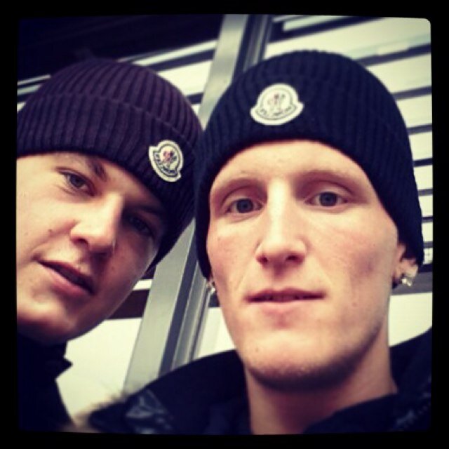 Sander_070's profile picture. • Ypenburg~ • Roc mondriaan sport en bewegen~ • Handbal Hercules Den Haag A1~ •whatsapp connected 18-12-12 opa #teamPBN •