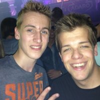 Carlos (@vincent_dju) 's Twitter Profile