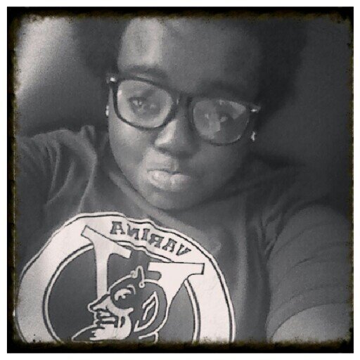 Im cooolerr then thee othaa side of the pilow :) ppshh stop readingg JUST FOLLOW ME ALREADY! lol #thatisall.
