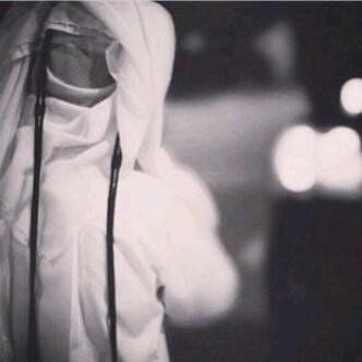 لــمـــتــــذوقـــيـــن الــشـــعــــر،،،،،. PIN:7520609E

.kik:FALAHALAJME