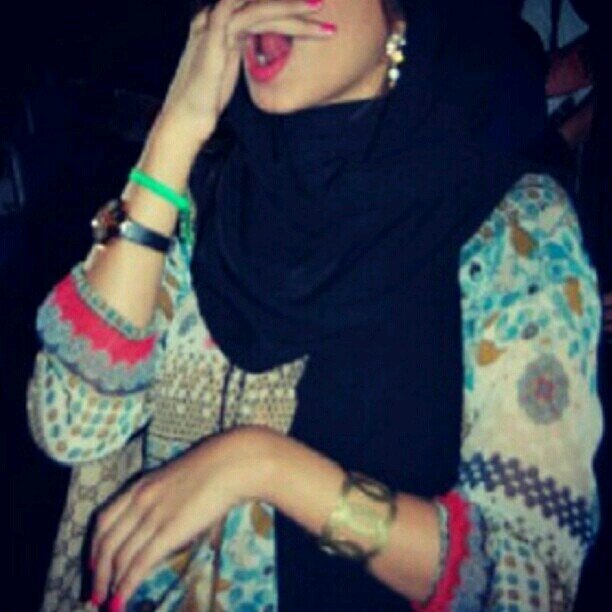 ‏‏‏‏‏‏‏‏‏‏‏احب الليل والقمره واحب الغيم والماضي  &جامعيه بكالوريستور فنون جميله$نحنحه على الخاص =بلوك