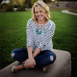 I like to write about my life and connect with friends.