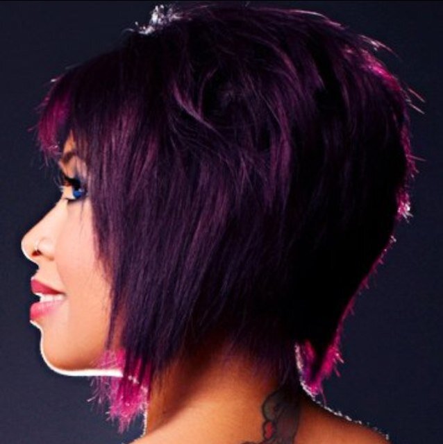 Funky hairdresser with no borders and obsessed with makeup artistry!