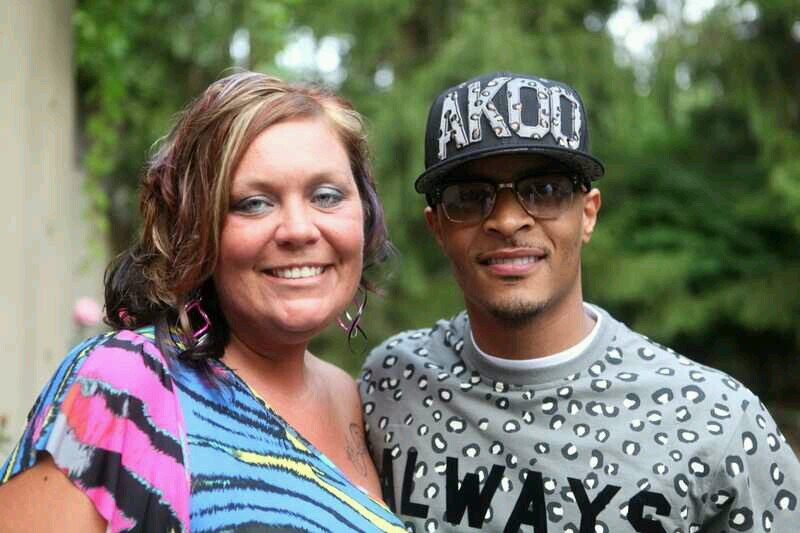 Just a lady tryin to get it how I live!