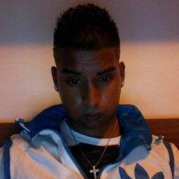 student Hogeschool Leiden..// BBM: 7C6094AA // HipHopHuis // Fuck this world my mind is in paradise// love voor shalini && tiara.
