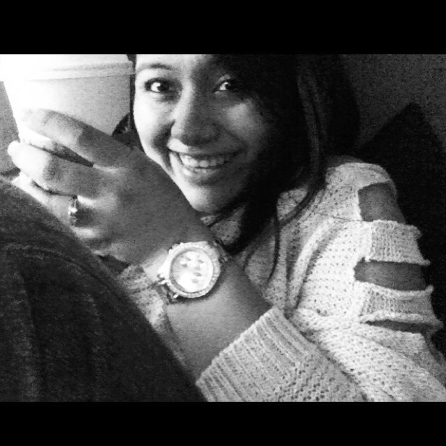 Holla_Mermaid's profile picture. 