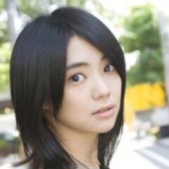 「面白つぶやきbot。ツイッターのおもしろいツイートをまとめたｂｏｔです。一日に数回呟きます。思わず笑ってしまったり、なるほどって思ったり、最後まで見てしまったら、RTしてください。」