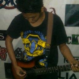 ♥GodFamsGF :* || 170792 || SyahidJHS || Life IS Choice || #Twiboys #LastFriend #COmate & #NoComent follow me, follback? just mention :D