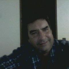Hola, bienvenidos a mi twitter, aqui encontraran material atractivo sobre superación personal y  maneras de crear negocios exitosos en Internet.