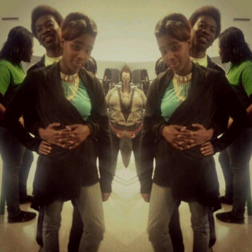 Bestfr Here, Follow me @kiyaamariee_ ♥ follow my cousin@TRocc2700. Taken By Imani AKA I_Money :) Oh & Cant Forget About My Pretty Lil Chick @Foreverr_Loyall ♥♥♥