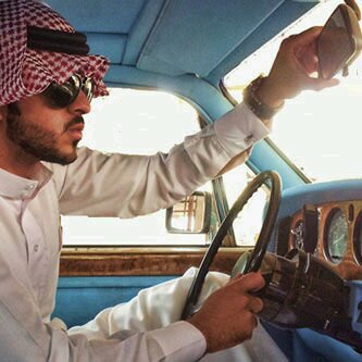 أحب أن أجرب كل الأشياء الممنوعه بخفية ولذة ..  ليس لأني أحبها، فقط لأنها ممنوعه.