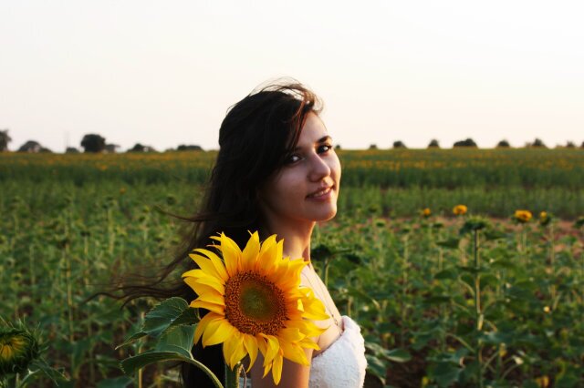 Claudia_DFC's profile picture. 