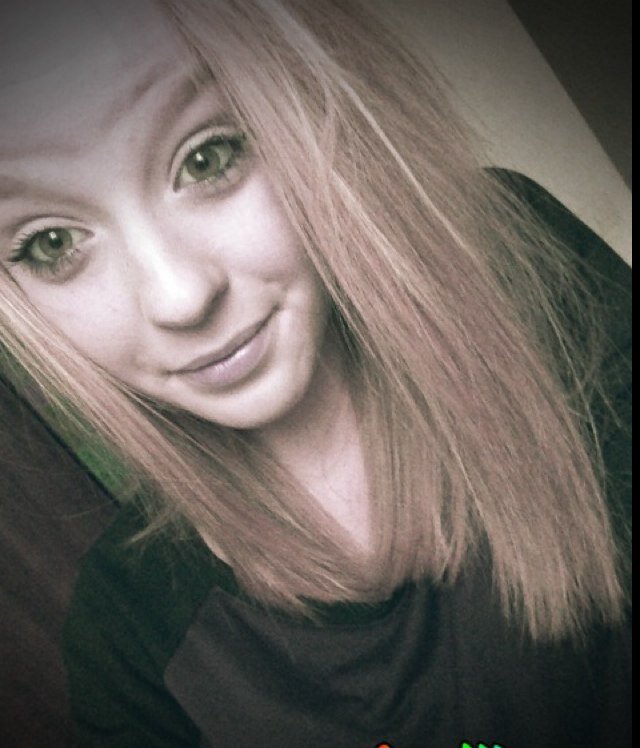 JepicStyle's profile picture. Check out my other account @jeddiie. This is just my private acc. Robin started follow this acc 20 october.