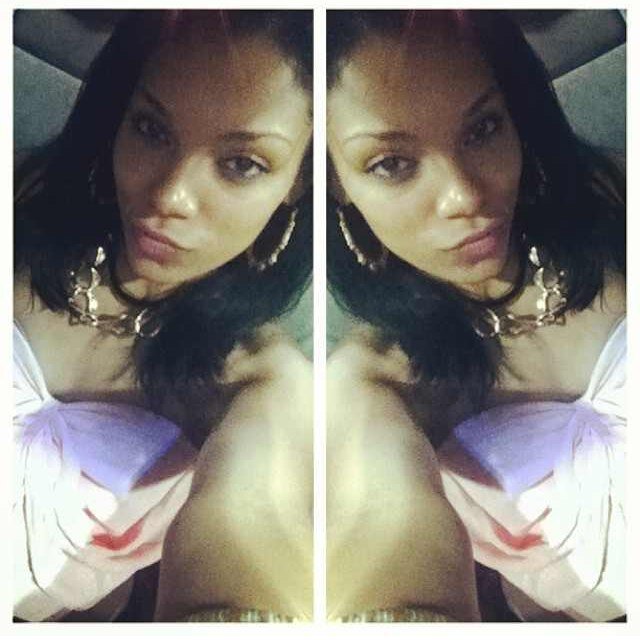 I keep it 300, like the Romans.

ig: @noelle_official
