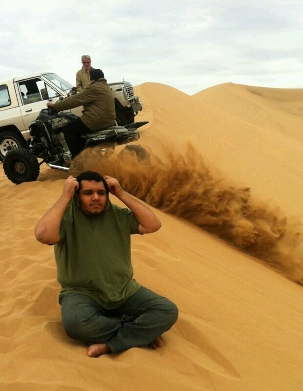 متابع بصمت