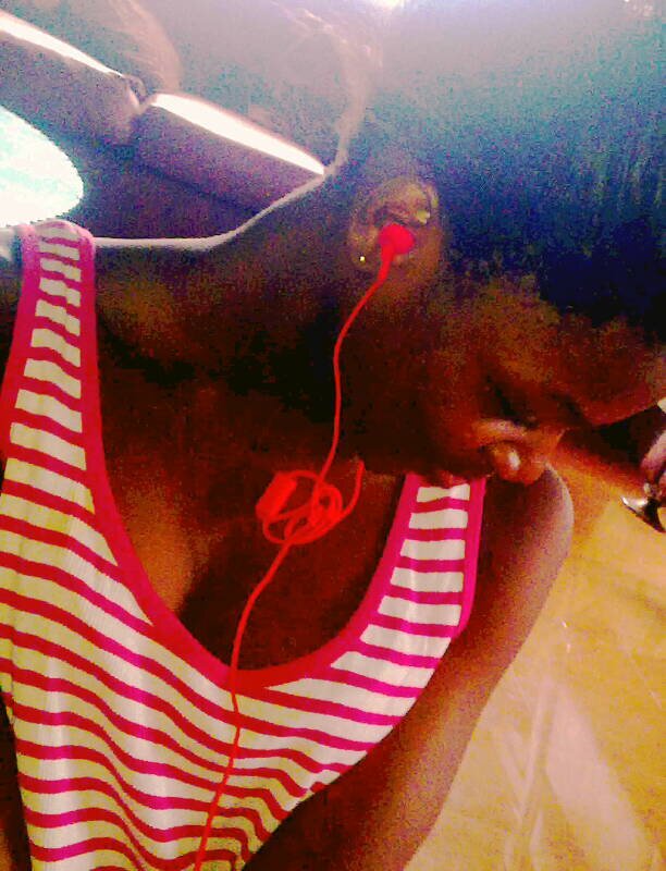 Yeerhh iz moi in d FAB lane dat is mi world....directioner...belieber...selenator... K nuff wih d ch♥zz jezt FOLLOW♥