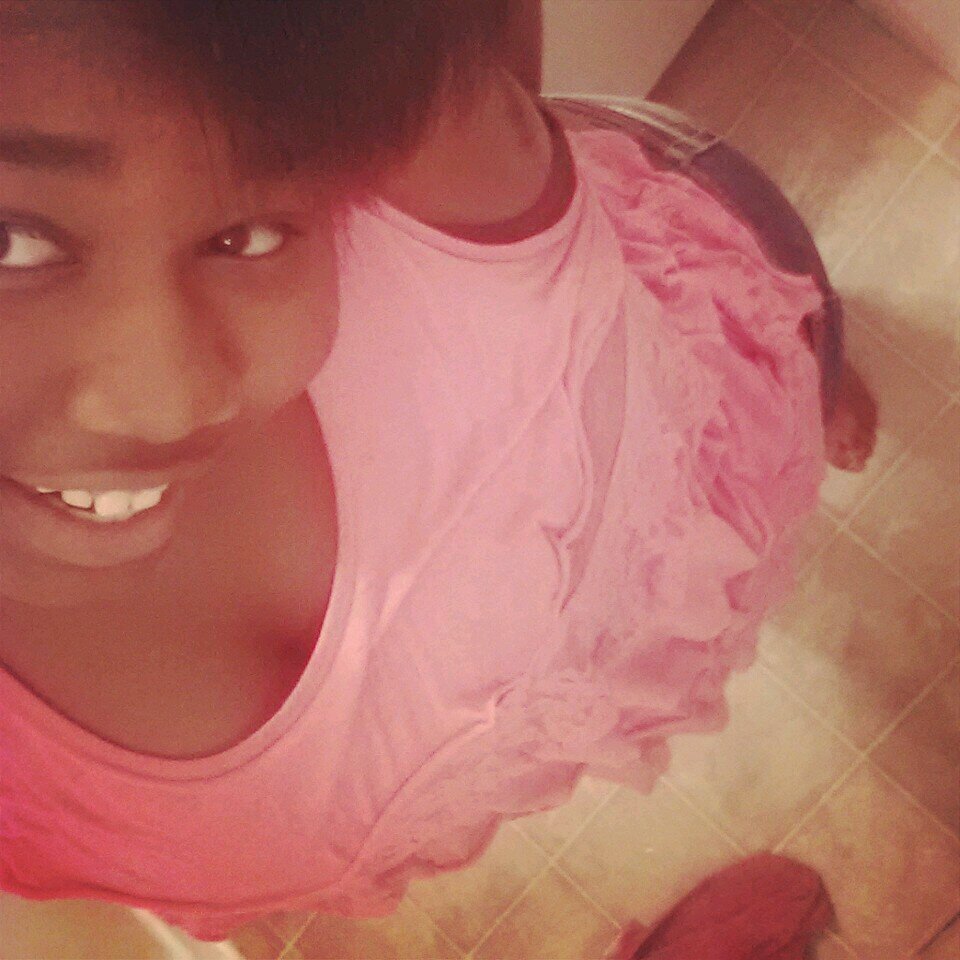 Kik-beonca100 Instagram-sessay_lady Facebook-Beonca Robinson