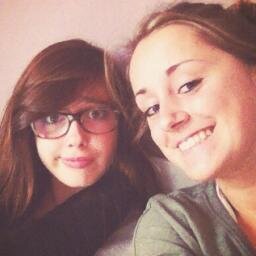 J'te fascine hein ? Viens on parle de moi.