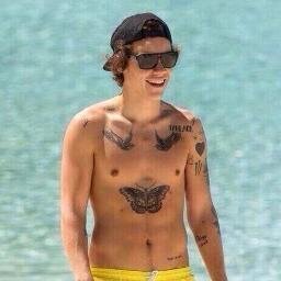 follow from @fallzxrry follow her or i will unfollow!