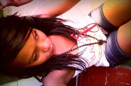 Am just that dope chick that ♥s Hip Hop & House Music + am really a big fan of HOCKEY... Buh just LIVING YOUNG WILD & FREE™