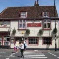 we are a town centre pub in ipswich with great food ,great cask ales and a great traditional pub with sky sports and live music