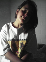 Follow me, do not bite!♥
Enjoy, have fun lives. From Cairlbri?)