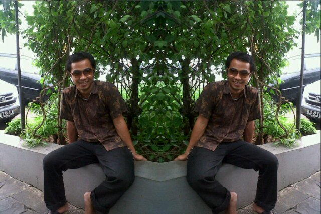 Selalu berusaha untuk menjadi lebih baik...!!! | Iwanheryanto4@gmail.com | iwankiweks@ymail.com |  286EB0D2