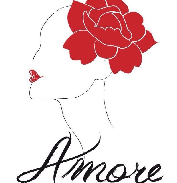Tocados hechos a mano y personalizados con los mejores materiales. Cada diseño es único y exclusivo. Tenemos tu Tocado 
Venta y alquiler 
info@amoretocados.com