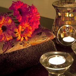 Chiswick Health And Wellness Spa offers Massage, Manicure, Pedicure, Facials and other luxurious treatments. Call us today on 020 8995 2293