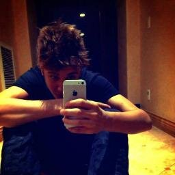 I am a Belieber problem?
Takip edeni takip ederim.
Justin Bieber follow me