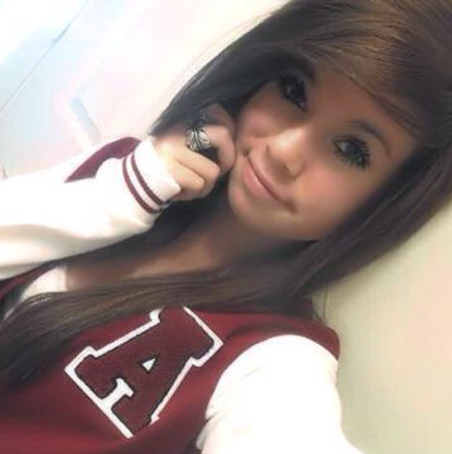 Hey im Jaiden call me JayJay. Im a hip hop dancer and singer. |Single|Bi|Rp|