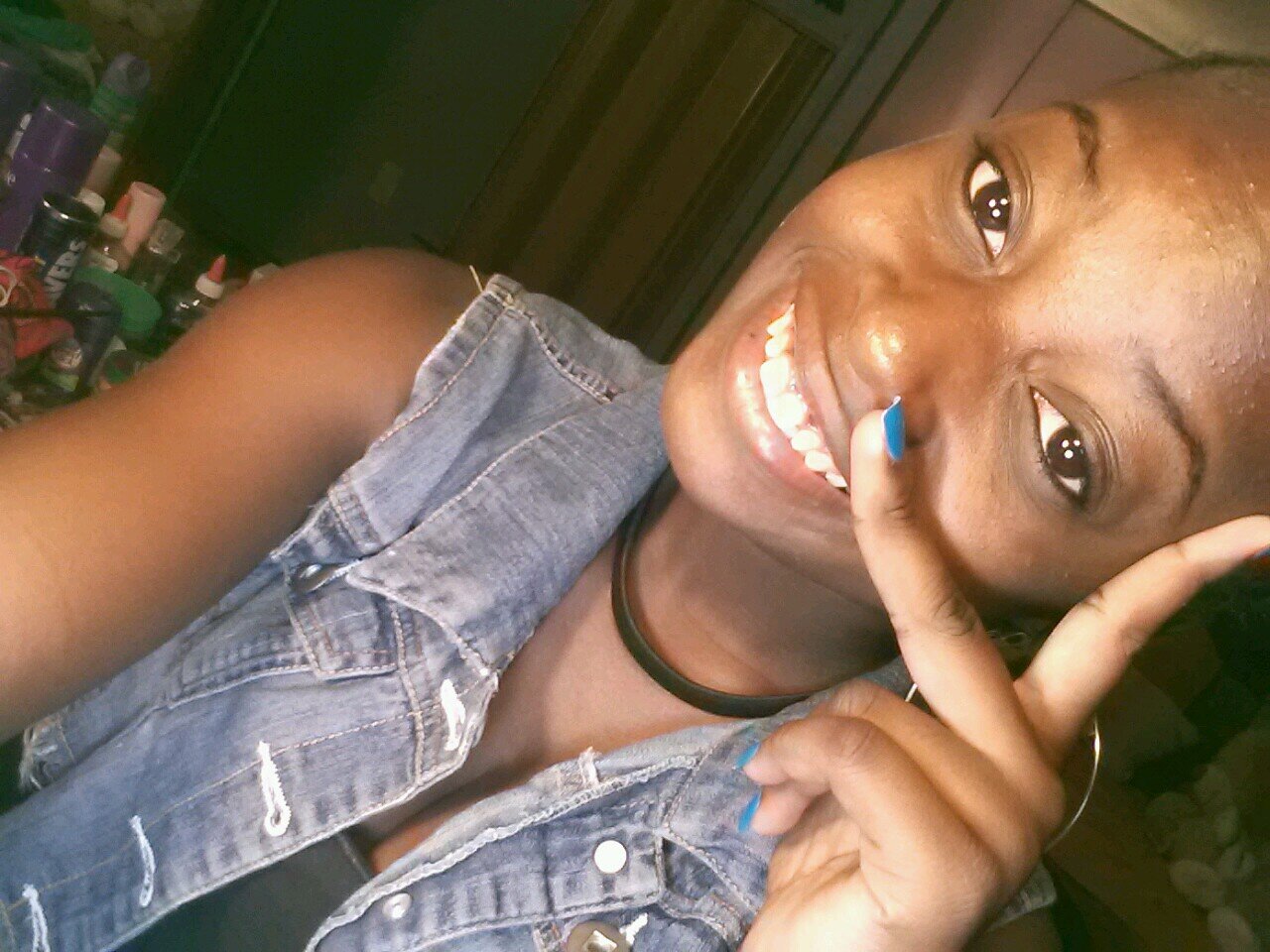 ayee ! Stop Tryna Read Bout Mehh N Jus follow!!