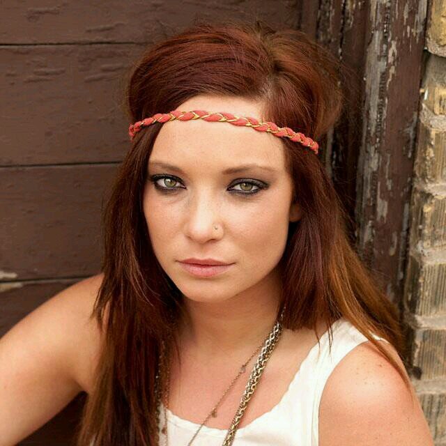 HiIAmLexiRenae's profile picture. photographer.  makeup artist. coffee addict. hippie.  husky wrangler. 3 Located in the Twin Cities.  Murderapolis.